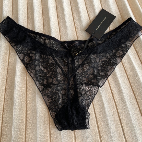 =VALENTINE SPECIAL= NWT: Kiki de Montparnasse Black Lace G-string - size M - Picture 6 of 9